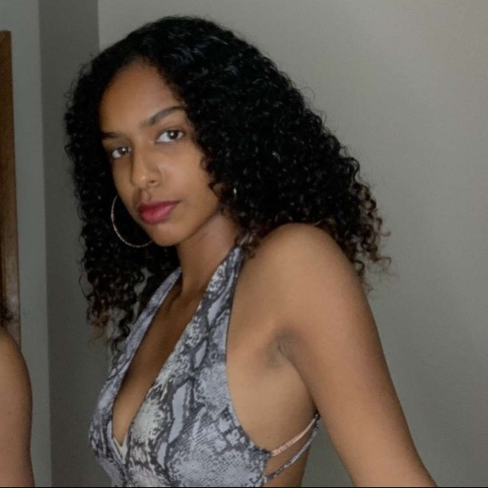 Meet your Posher, Cheyanne